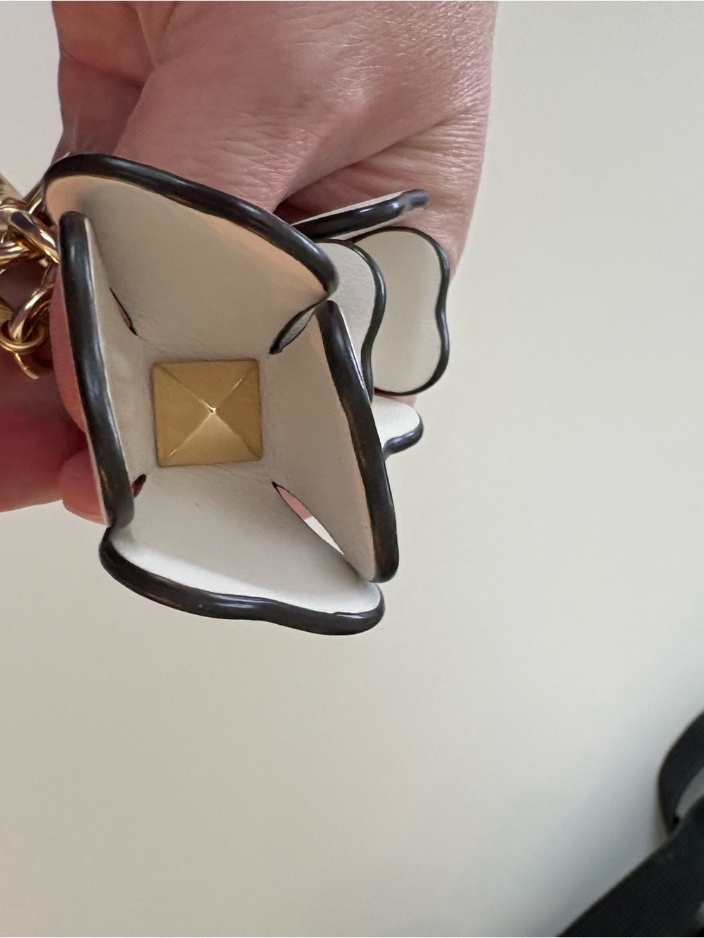 Coach Essential Tea Rose Bag Charm in gold and chalk - Picture 4 of 6